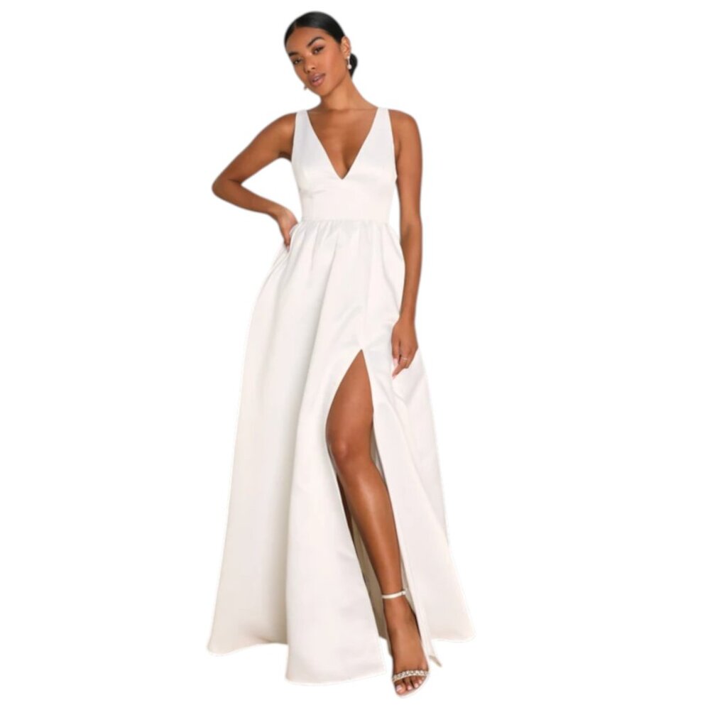 Lulus White Backless Wedding Dress with Removable Bow NWT Size Medium